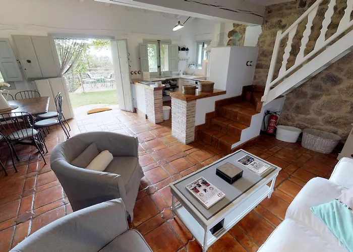 Abejas 2 De El Vergel De Chilla * Candeleda